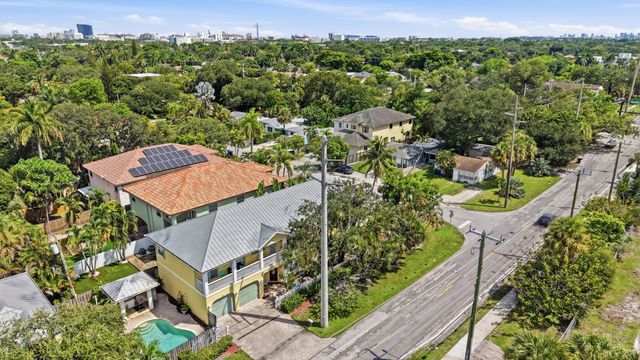 857 SW 11TH Court, Fort Lauderdale, FL 33315