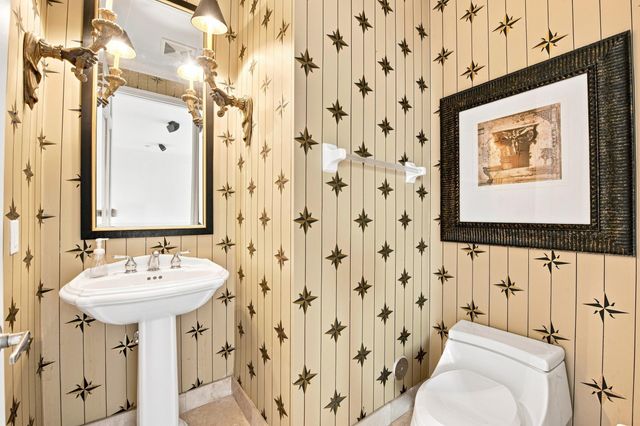 857 SW 11TH Court, Fort Lauderdale, FL 33315