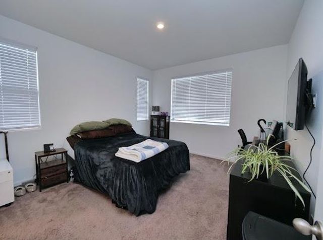 571 Pleasant Drive, Lathrop, CA 95330
