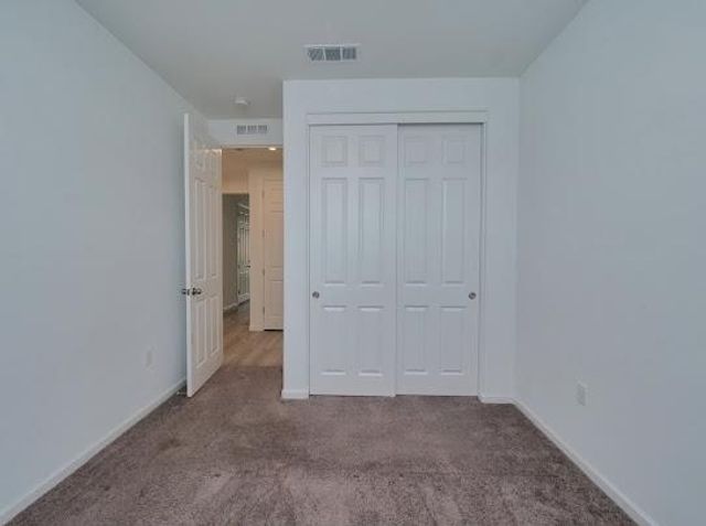 571 Pleasant Drive, Lathrop, CA 95330
