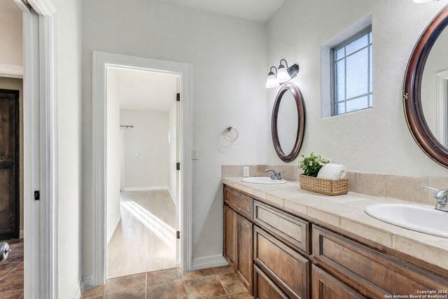 11403 Lago Vista, Helotes, TX 78023