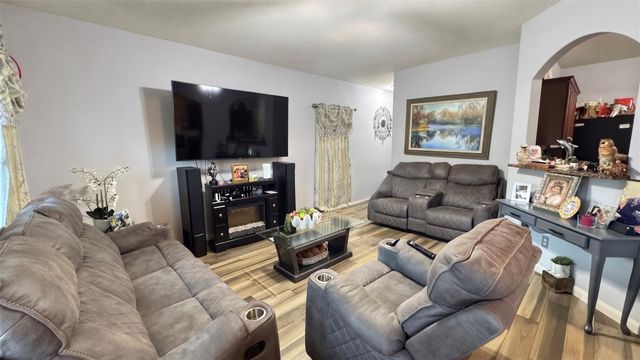 10919 Panther Court, Houston, TX 77099