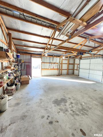 37 JANET Street, Murphysboro, IL 62966