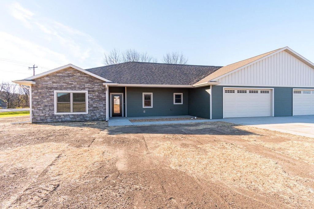 N1175 Breidel Coulee ROAD, La Crosse, WI 54601