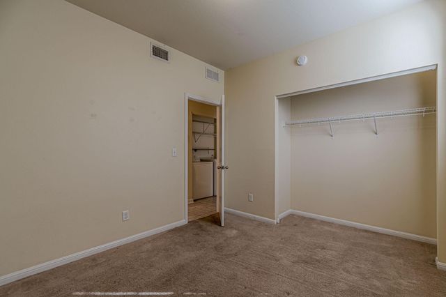 1612 Sanders, Kyle, TX 78640