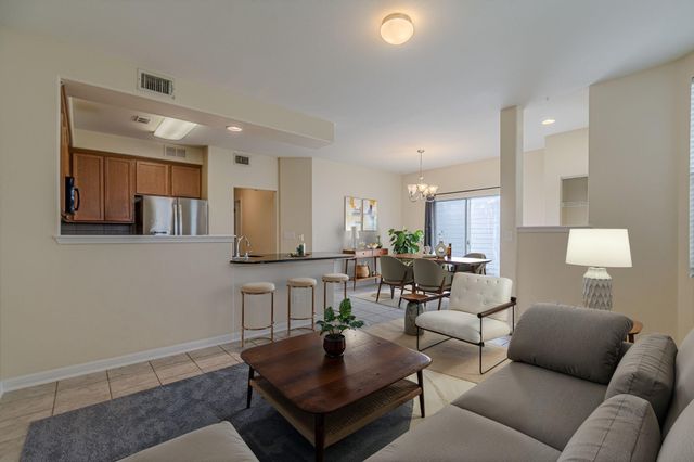 1612 Sanders, Kyle, TX 78640