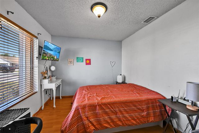 13010 SW 119th St, Miami, FL 33186