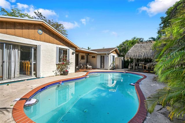 13010 SW 119th St, Miami, FL 33186