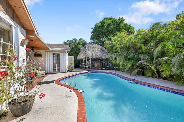 13010 SW 119th St, Miami, FL 33186