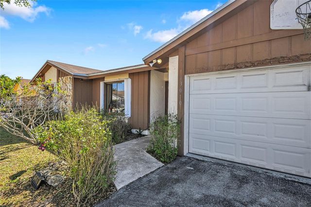 13010 SW 119th St, Miami, FL 33186