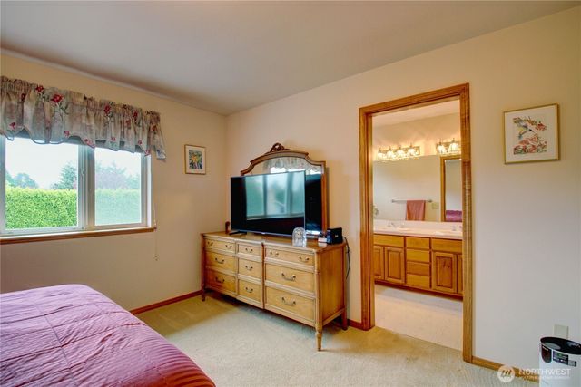 3805 N Avenue W, Anacortes, WA 98221