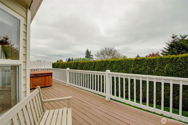 3805 N Avenue W, Anacortes, WA 98221