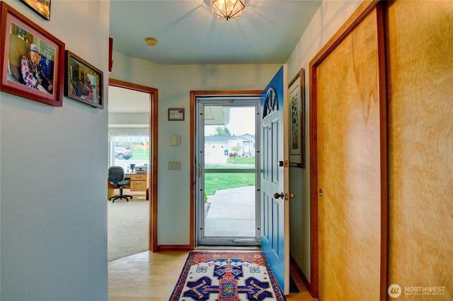 3805 N Avenue W, Anacortes, WA 98221