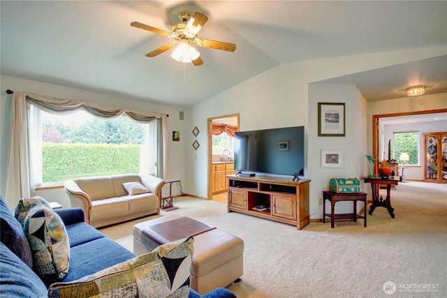 3805 N Avenue W, Anacortes, WA 98221