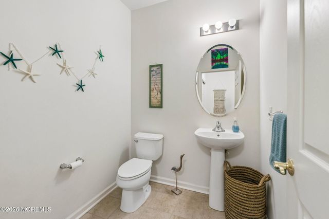 197 Melanie Way 709, Manahawkin, NJ 08050