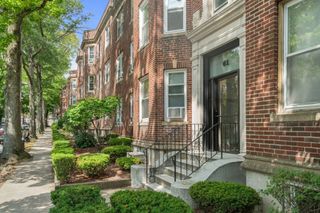 61 Thatcher St 5A, Brookline, MA 02446