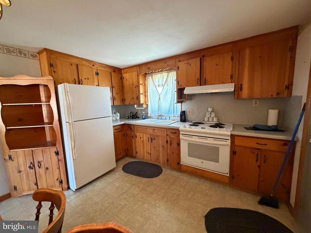 207 PINE DRIVE, Fayetteville, PA 17222