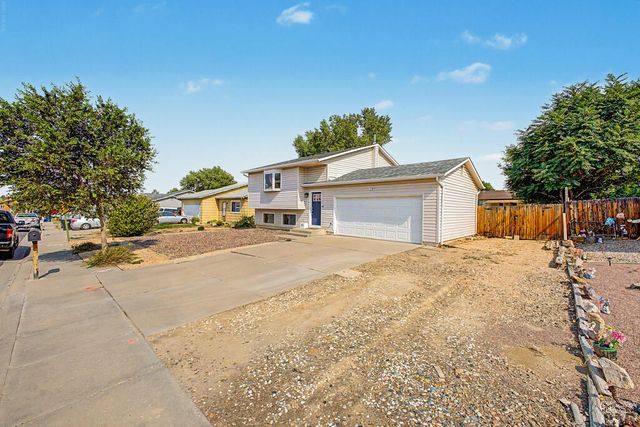 2309 South Dr, Pueblo, CO 81008