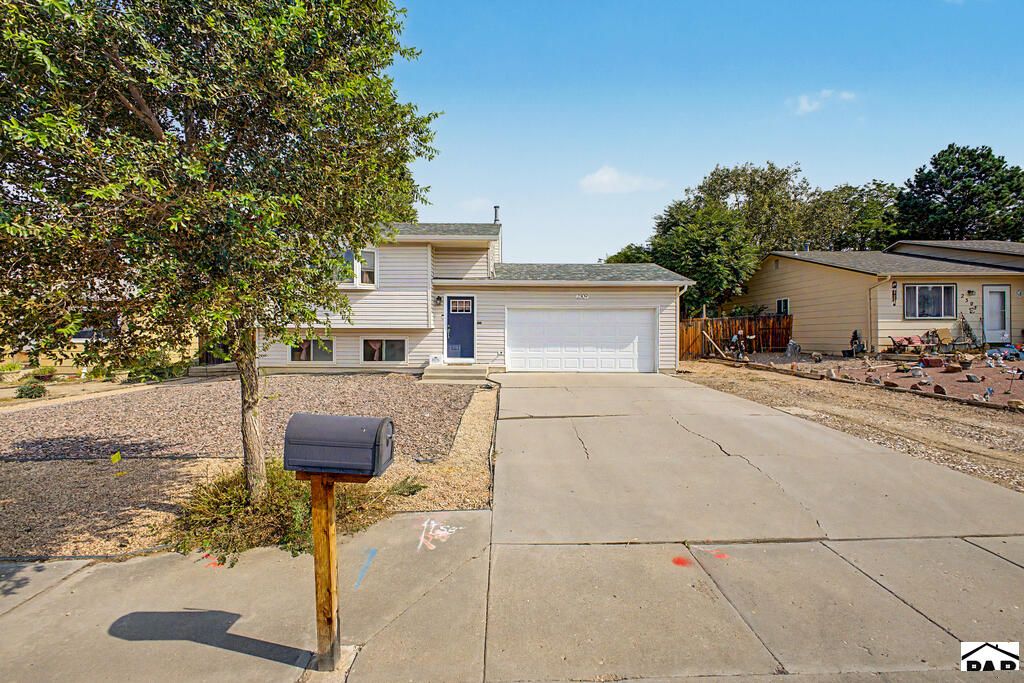2309 South Dr, Pueblo, CO 81008