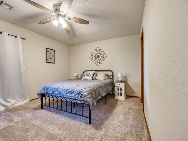 11421 Springhollow Road 1102, Oklahoma City, OK 73120