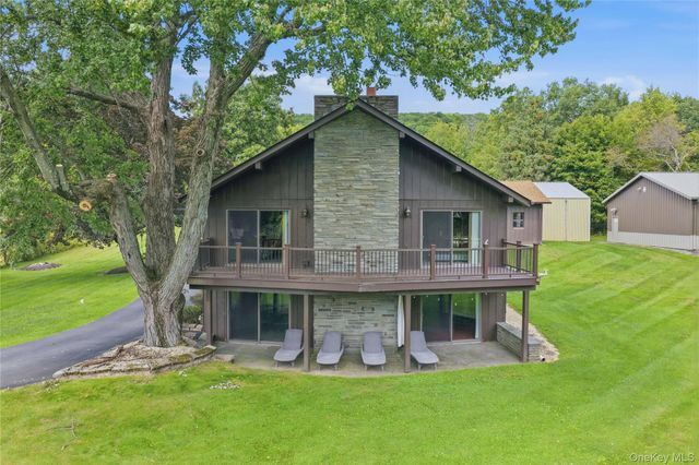 334 Plattekill Road, Marlboro, NY 12542
