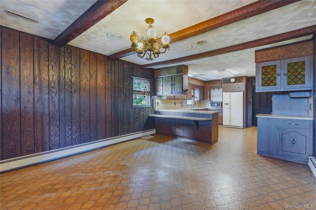 334 Plattekill Road, Marlboro, NY 12542