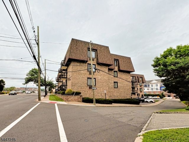 190 Morris Ave 4G, Springfield Twp., NJ 07081