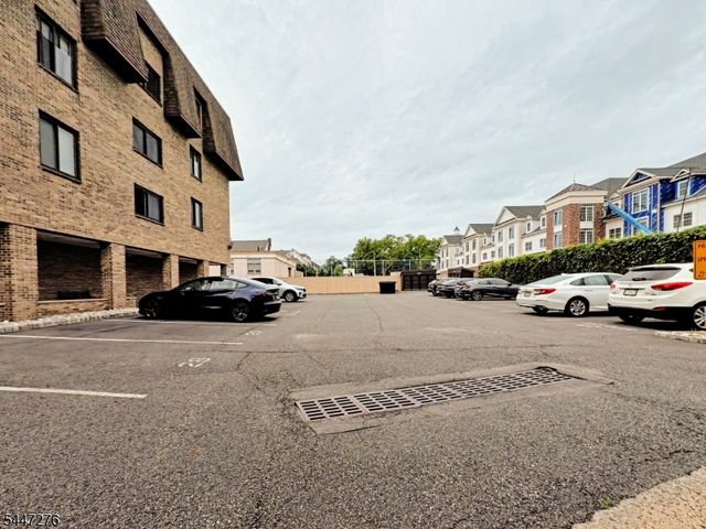 190 Morris Ave 4G, Springfield Twp., NJ 07081