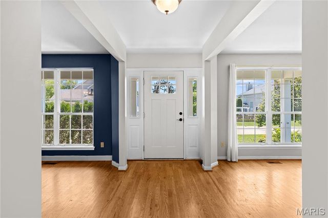 7385 Little Oaks Drive, O'fallon, MO 63368