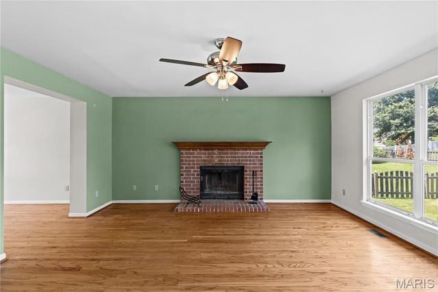 7385 Little Oaks Drive, O'fallon, MO 63368