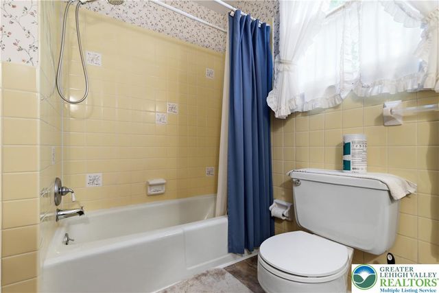 506 Liberty Street, Upper Saucon Twp, PA 18036