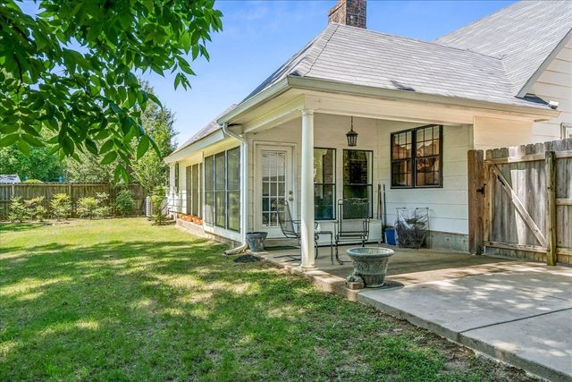8453 FARRAH LN, Germantown, TN 38139