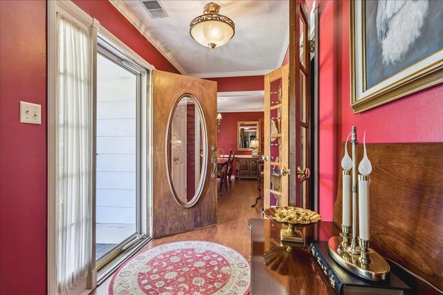 8453 FARRAH LN, Germantown, TN 38139
