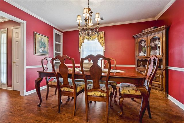 8453 FARRAH LN, Germantown, TN 38139
