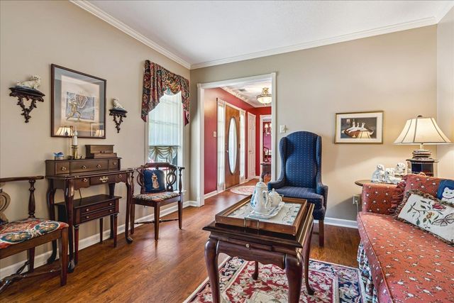 8453 FARRAH LN, Germantown, TN 38139
