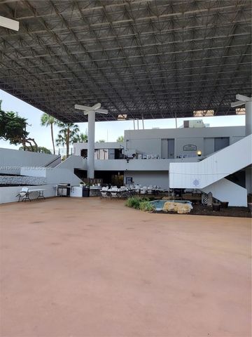 6901 Environ Boulevard 5F, Lauderhill, FL 33319