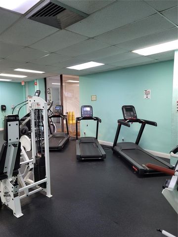 6901 Environ Boulevard 5F, Lauderhill, FL 33319