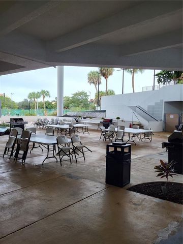 6901 Environ Boulevard 5F, Lauderhill, FL 33319