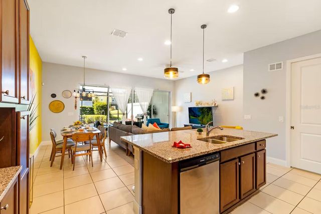 313 CAPTIVA DRIVE, Davenport, FL 33896