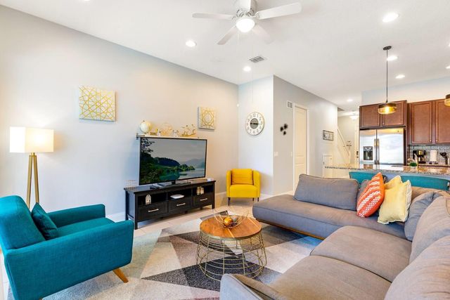 313 CAPTIVA DRIVE, Davenport, FL 33896