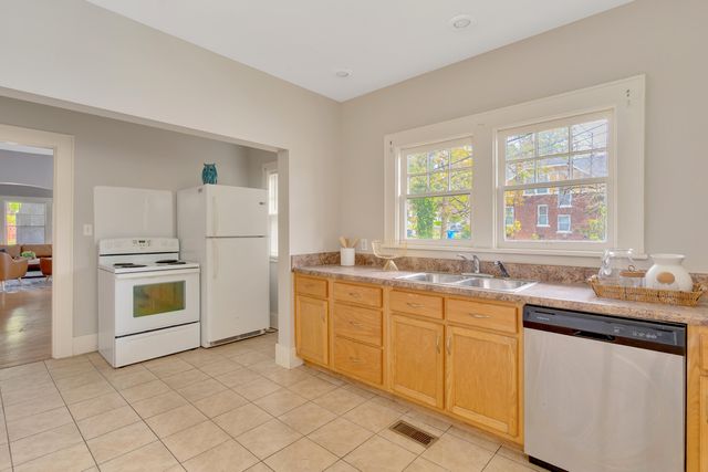 2422 Vine Street Street, Chattanooga, TN 37404