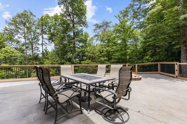 280 Palmetto Drive, Ellijay, GA 30540