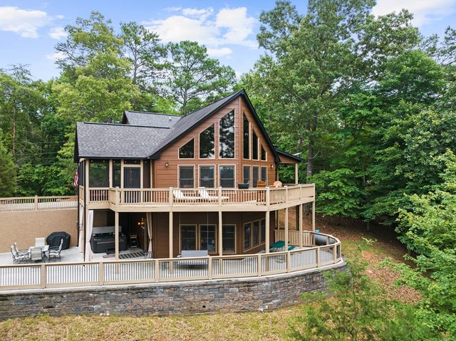 280 Palmetto Drive, Ellijay, GA 30540