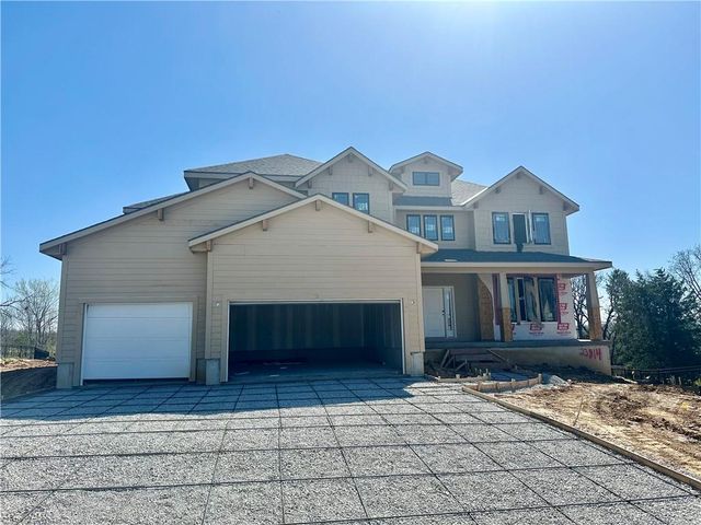 23814 Clear Creek Parkway, Shawnee, KS 66226