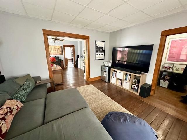 221 N 3rd Avenue, Albert Lea, MN 56007