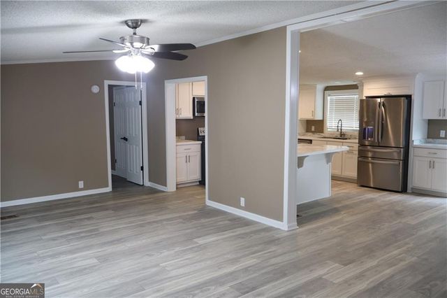 5973 Lights Ferry Road, Flowery Branch, GA 30542