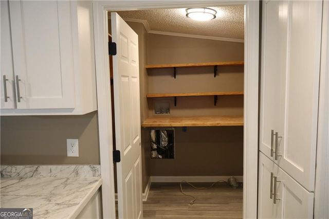 5973 Lights Ferry Road, Flowery Branch, GA 30542