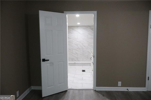 5973 Lights Ferry Road, Flowery Branch, GA 30542