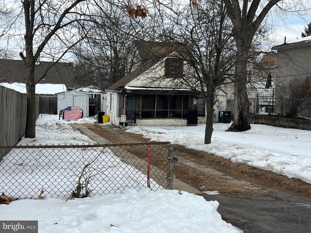 535 ROOSEVELT AVE, Glendora, NJ 08029