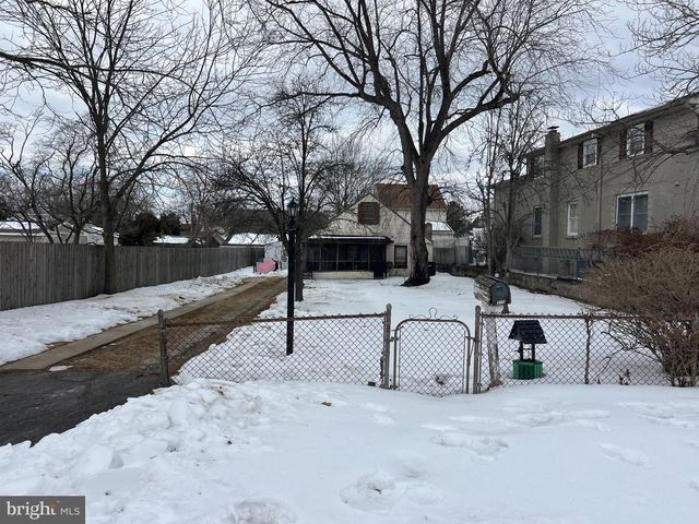 535 ROOSEVELT AVE, Glendora, NJ 08029